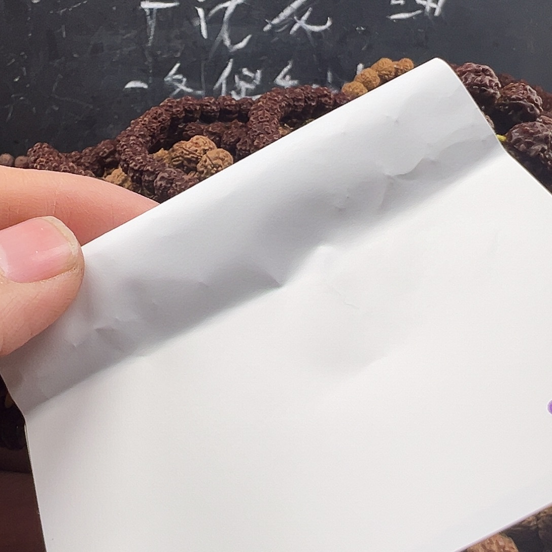 红***宠金刚菩提吊坠玉梅花