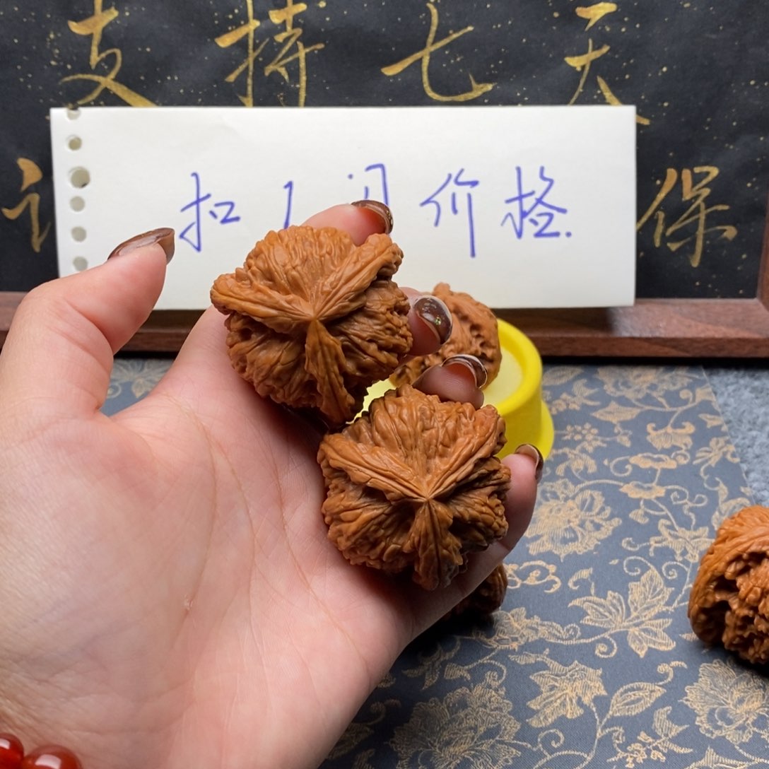 吊坠文玩核桃啥**懂