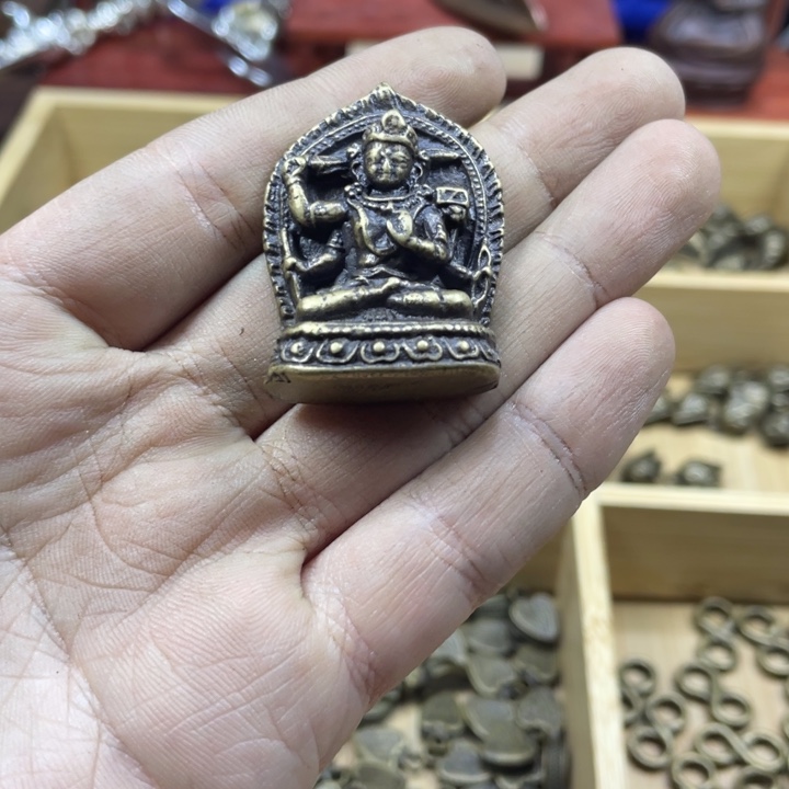 藏传黄利马文殊手工翻砂一个