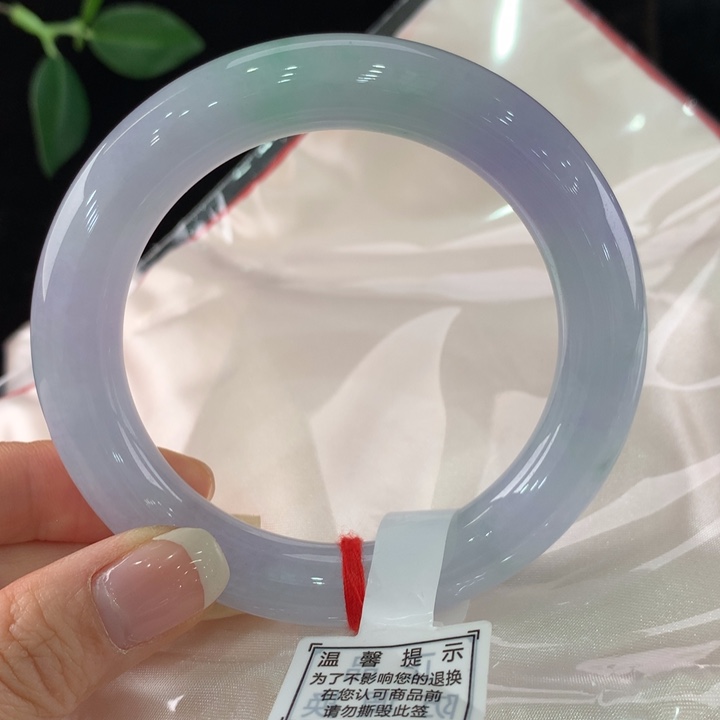 翡翠手镯未镶嵌111-0142