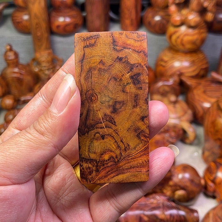 黄花梨/降香黄檀海南黄花梨油梨工艺品