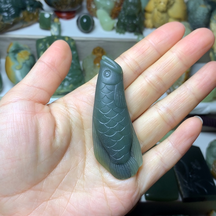 岫岩河磨玉（透闪石质玉）吊坠未镶嵌