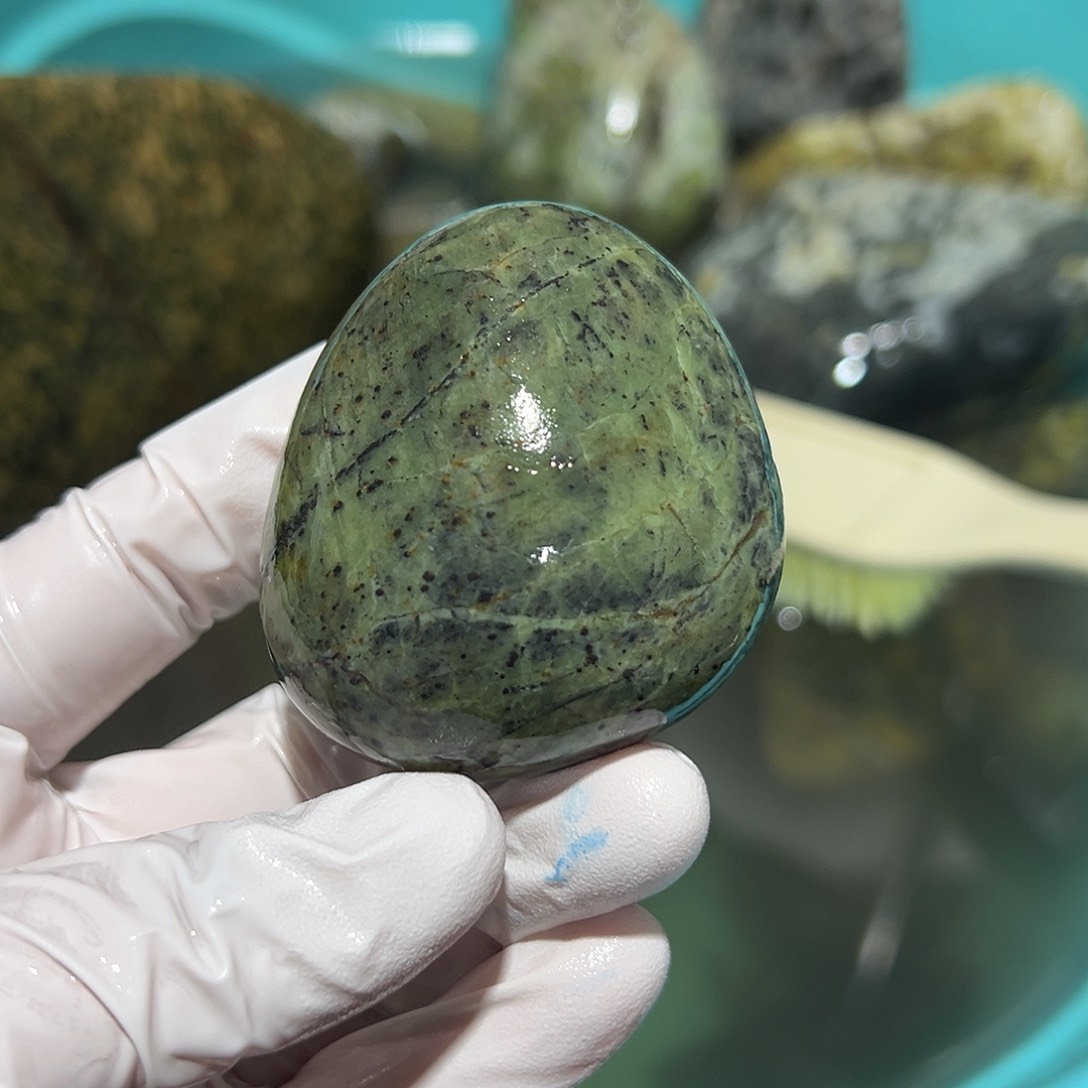 未镶嵌蛇纹石玉西藏藏玉药王石風*