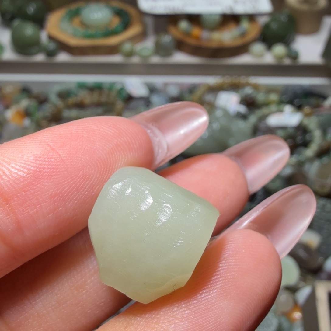 和田玉未镶嵌珠宝奇石