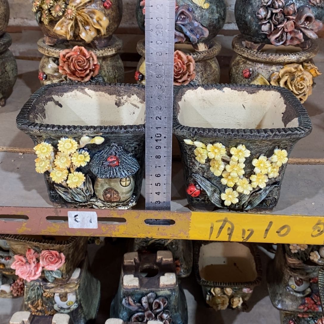 红陶青藤花器多肉花盆