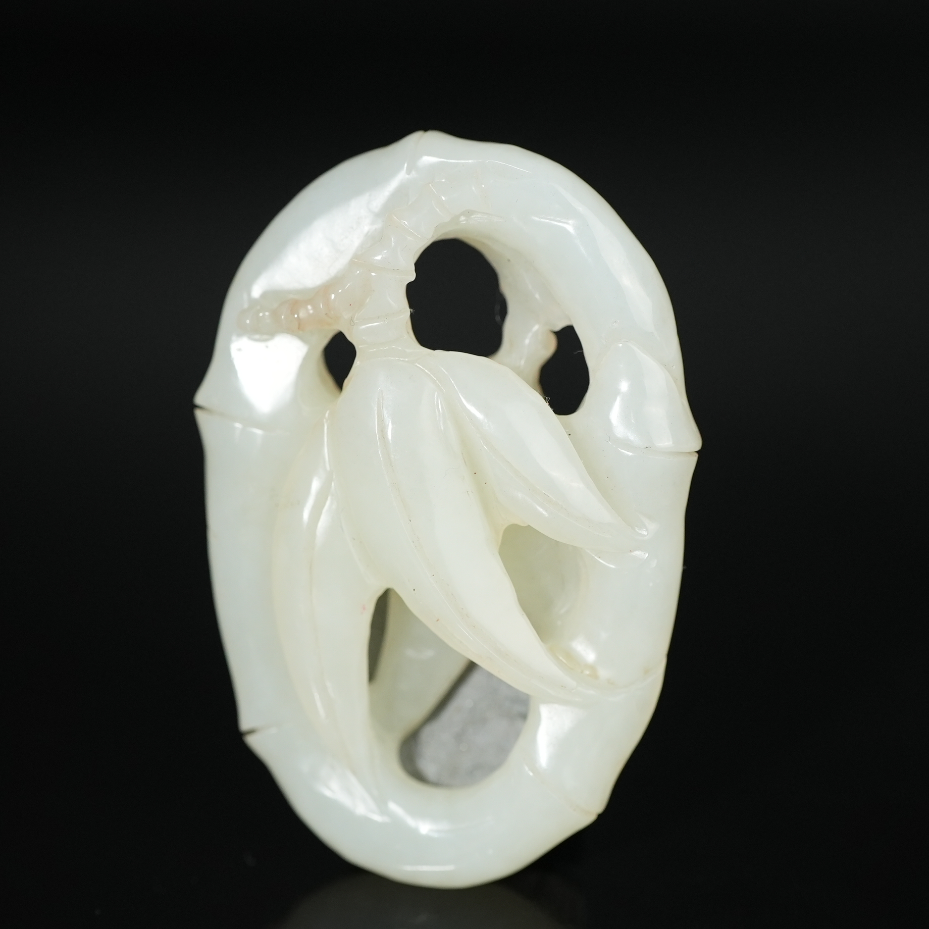 二十世纪中后期和田玉镂空竹节纹佩ACZL250616015