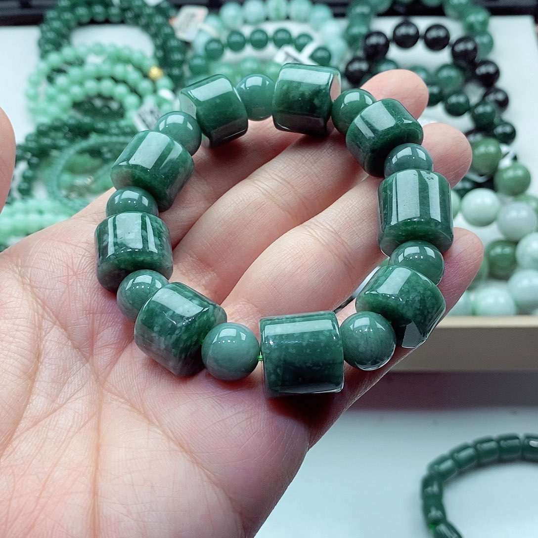 毛衣链未镶嵌翡翠