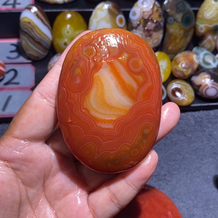 1***｝玛瑙/玉髓未镶嵌珠宝奇石