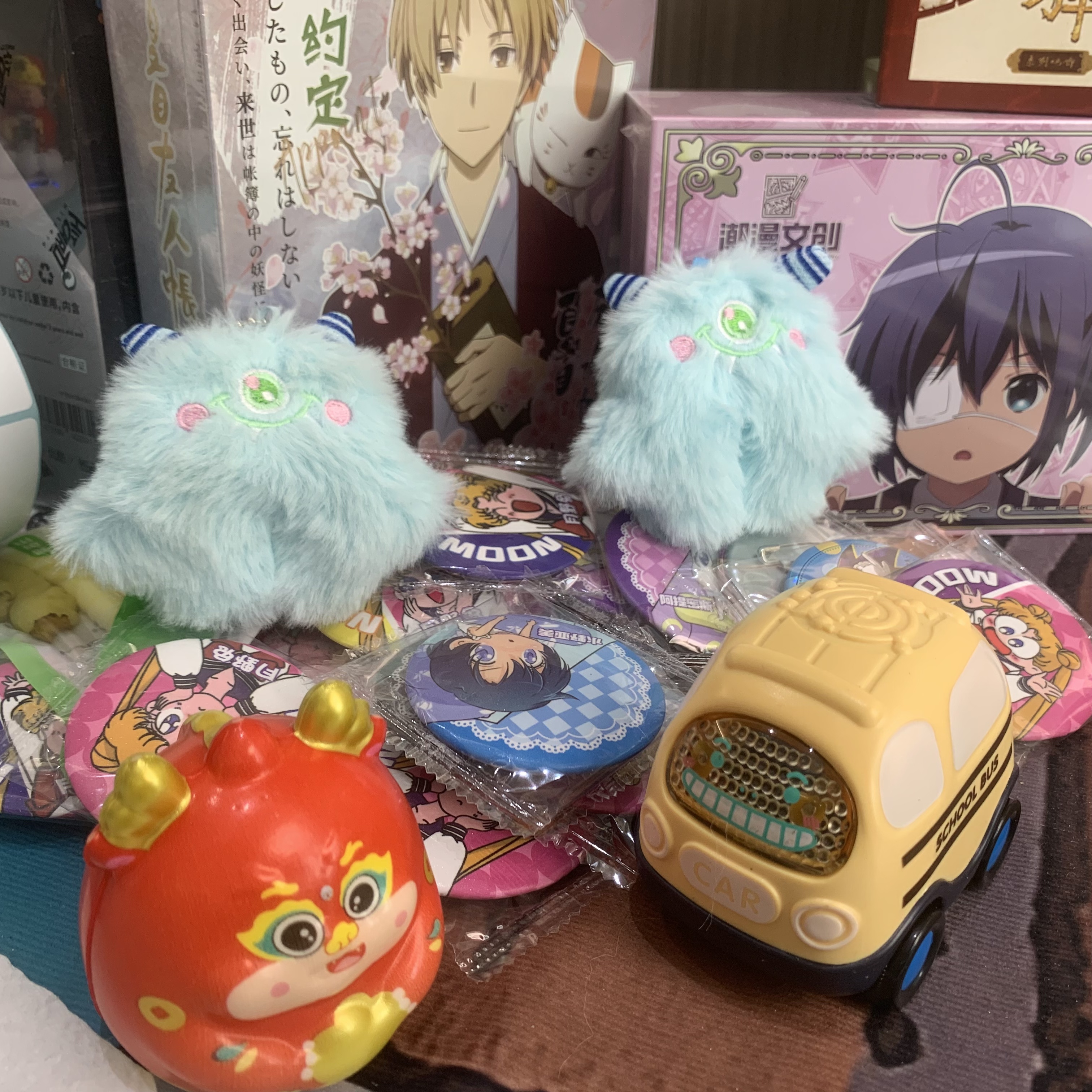 多IP随机挂件/摆件一个