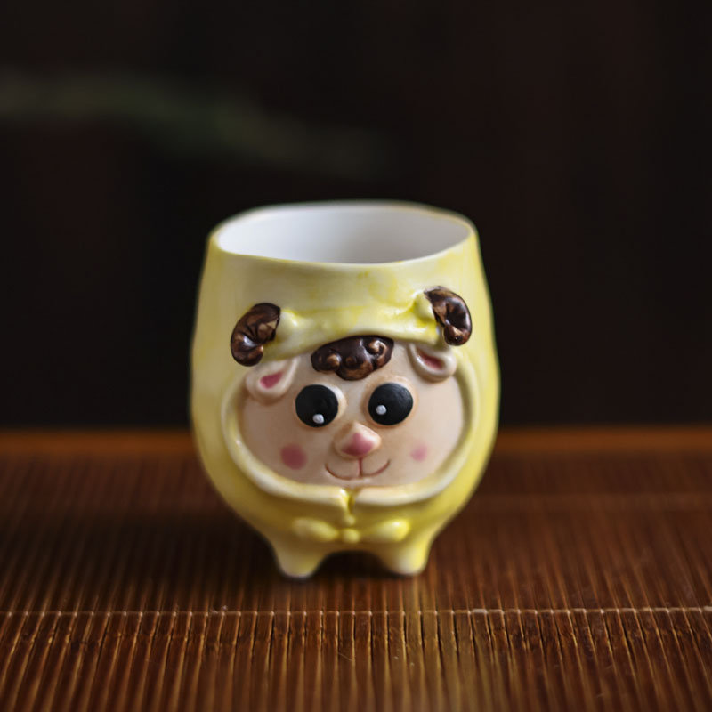 阿茶  黄色小羊杯（Q4801）