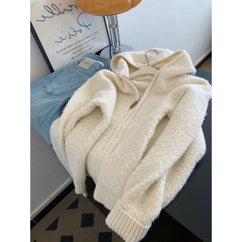 【奶油泡芙】韩系简约秋冬季连帽羊羔白色针织衫外套加厚高级感上衣