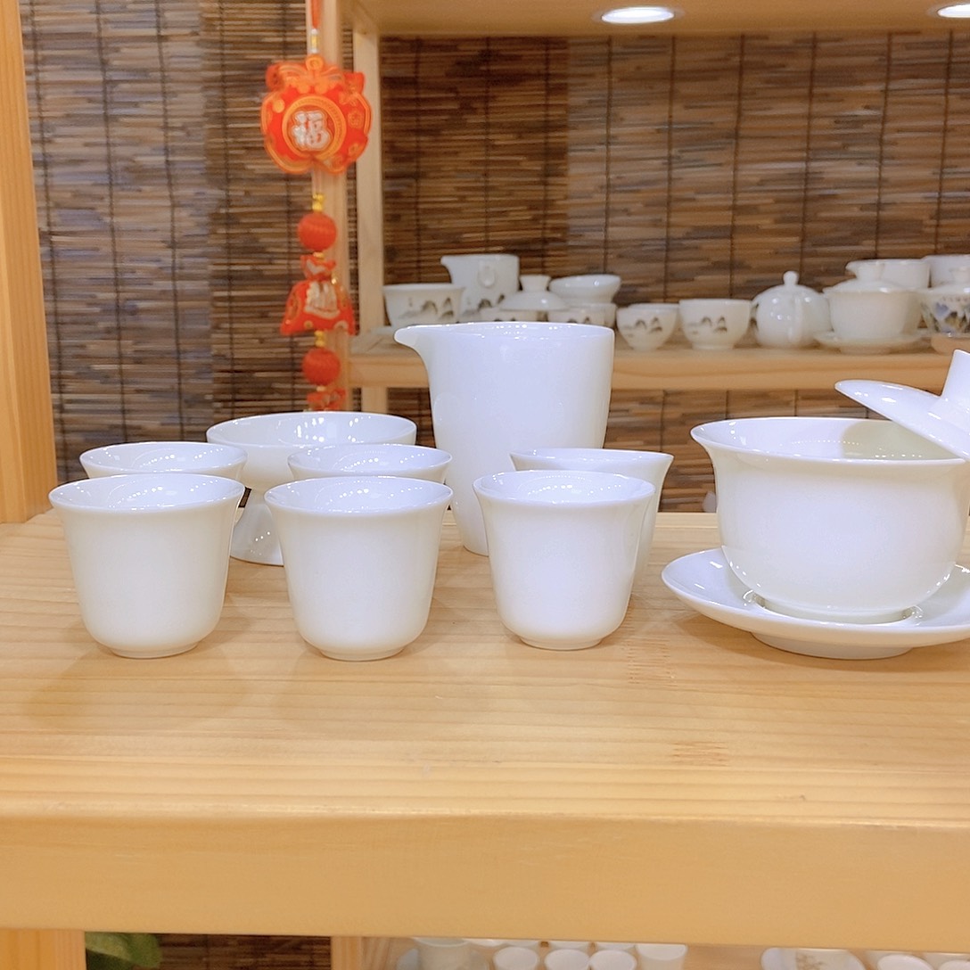 羊脂玉瓷茶具套装