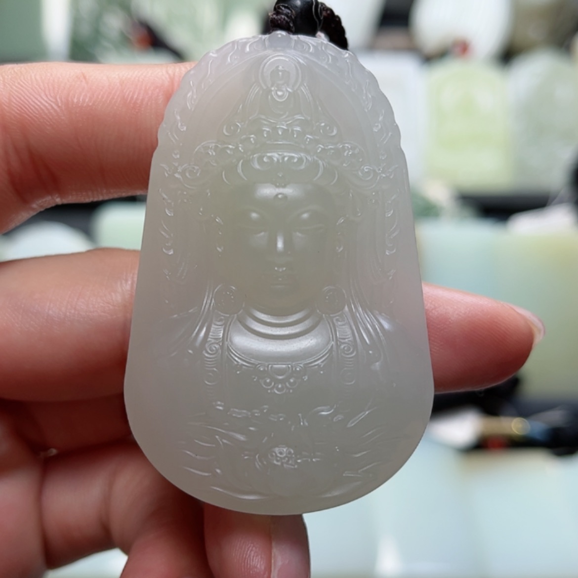 【闪购商品】颈饰未镶嵌和田玉