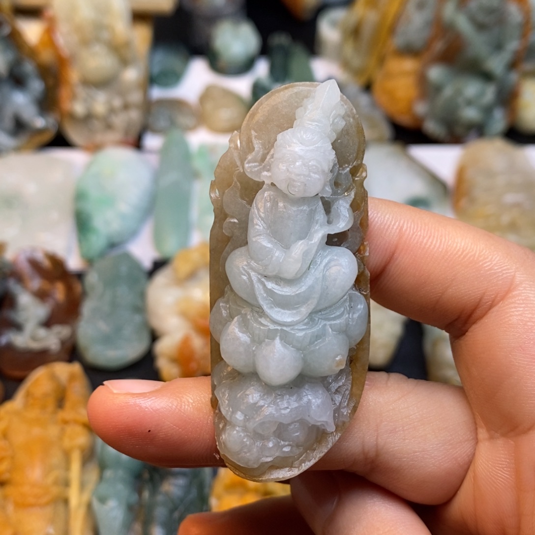 定制翡翠未镶嵌特色8