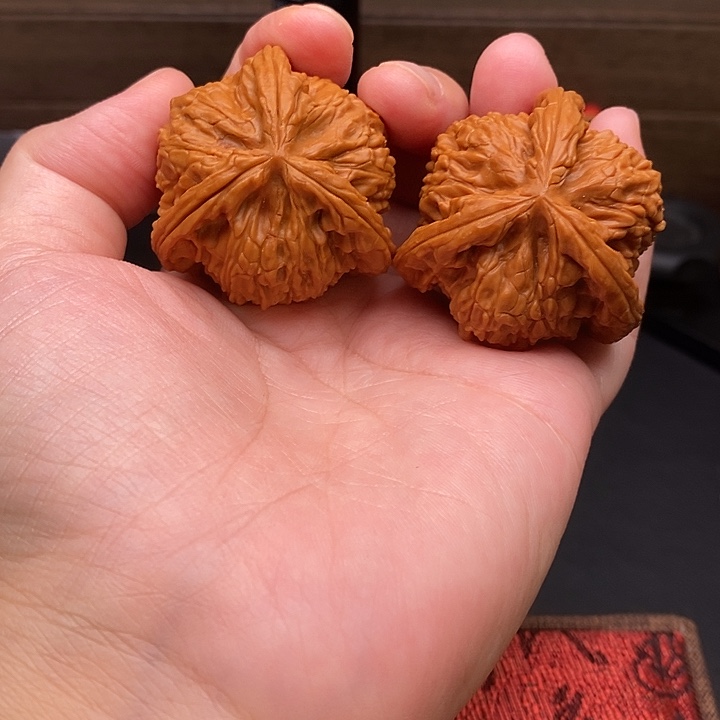 东***哥把件文玩核桃白奔