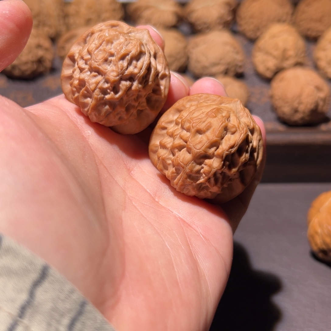 肥***.核桃36红皮满肉石门元宝