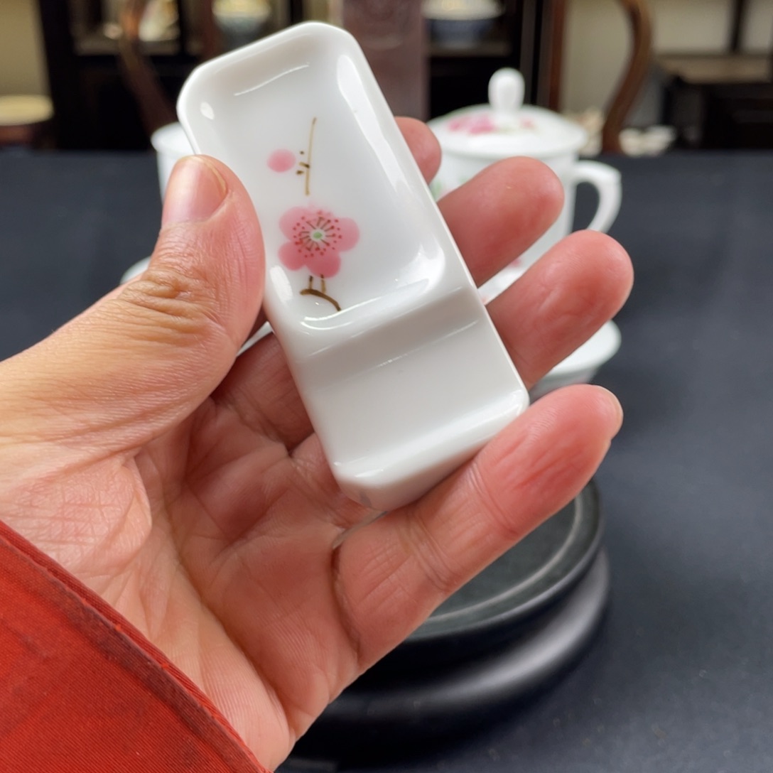 瓷片轻工业陶瓷研究所