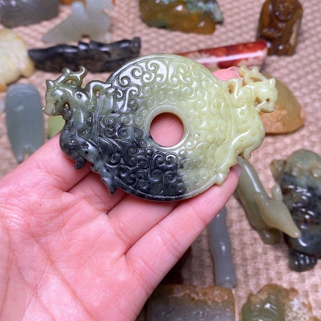 白玉菩提吊坠白玉菩提白玉菩提摆件