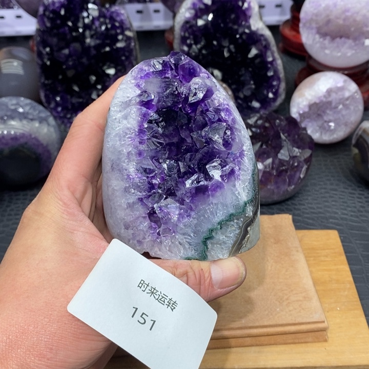 大型摆件（非配饰）未镶嵌紫晶