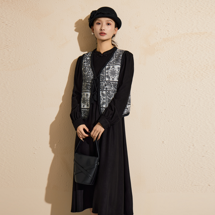 西町村屋气质感内外套女装2025冬季新款新中式提花套装XEAD10703