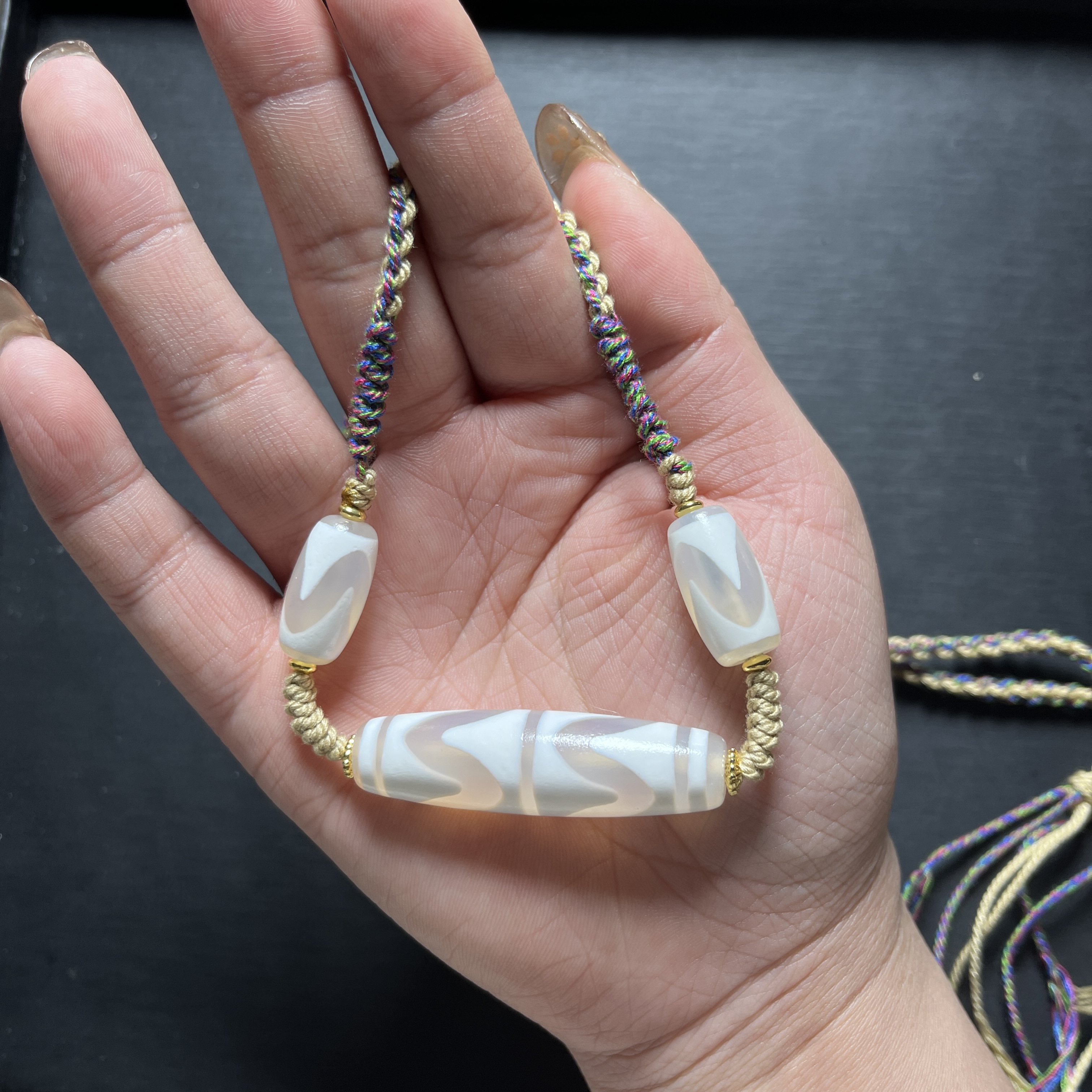 梵藏纯天然玛瑙雪域白冰底老料双牙项链男女情侣款民族风配饰