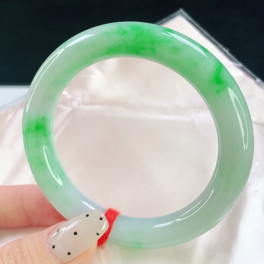 翡翠未镶嵌手镯54.9