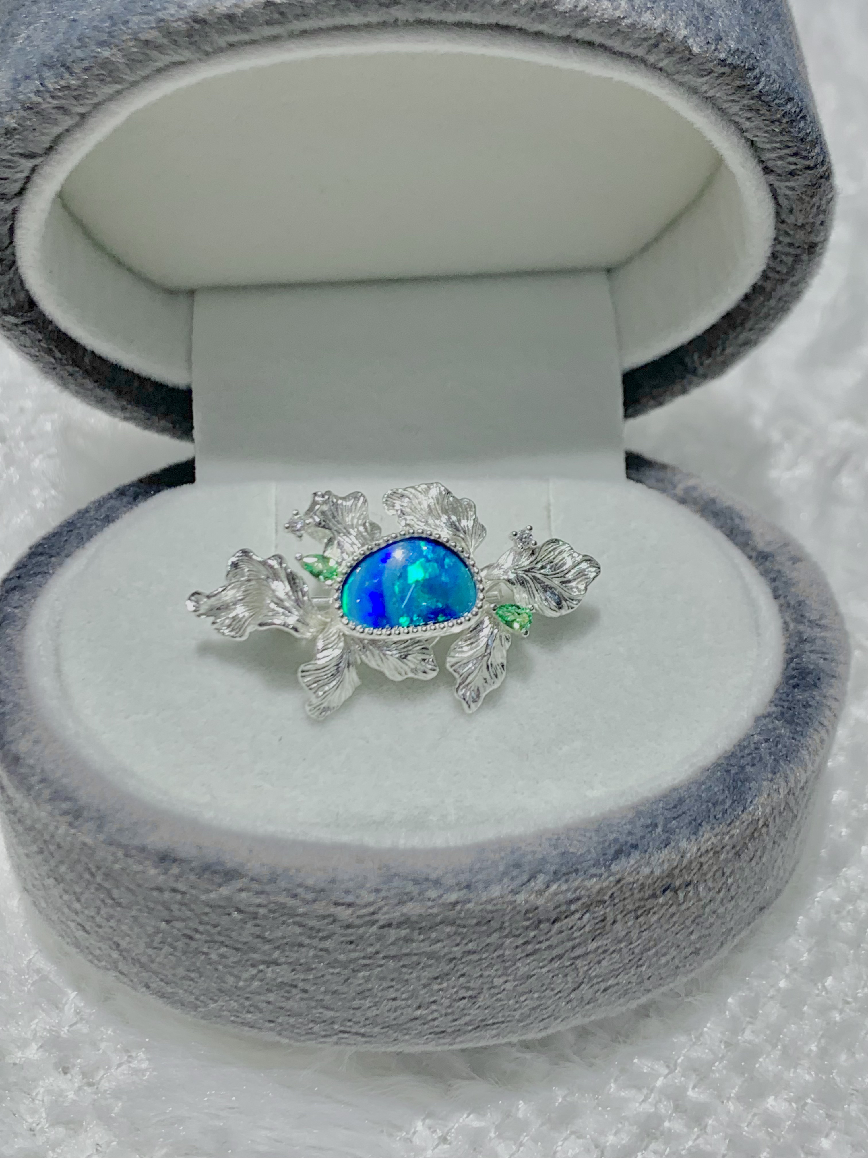 原创设计鸢尾花925银镶嵌欧泊吊坠胸针两用款，复古百搭创意个性