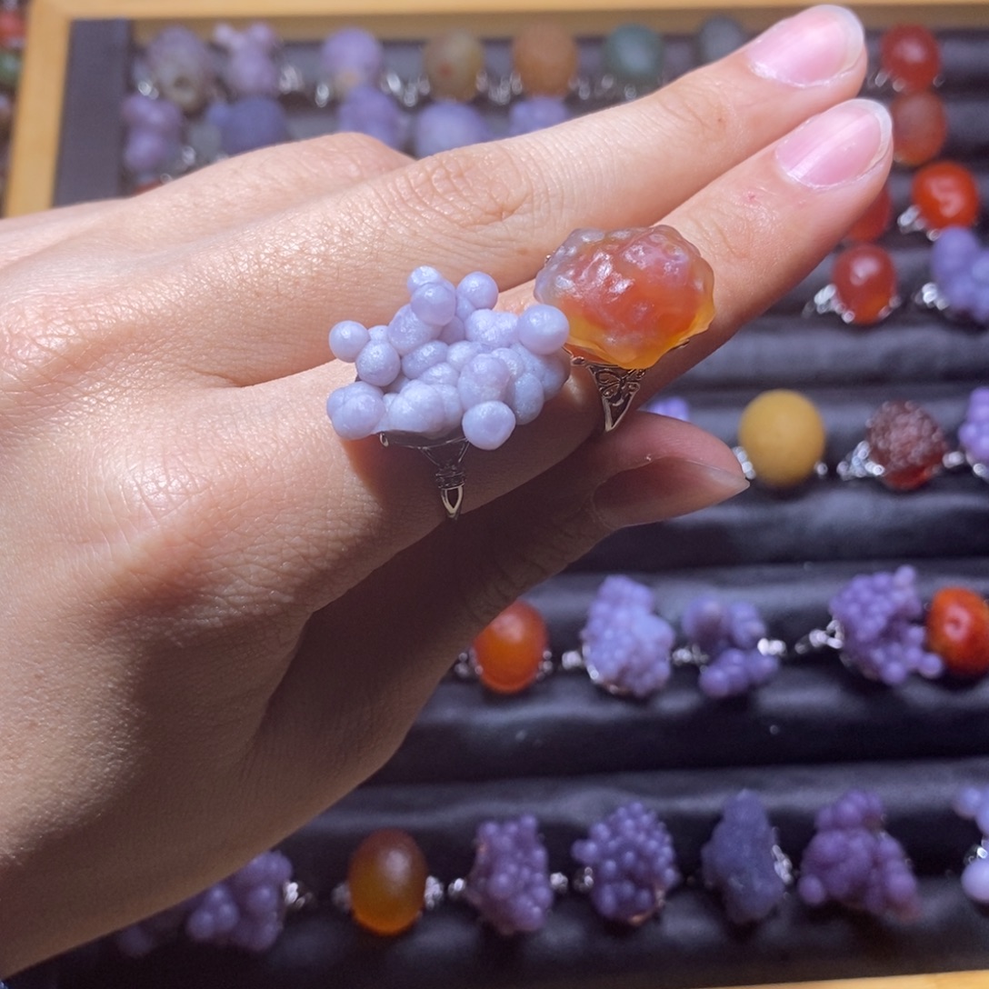 晓***宇玛瑙/玉髓合金戒指