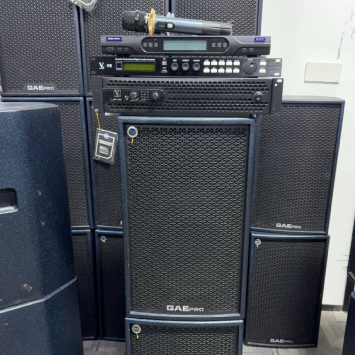 9新 12寸鼎泰丰音响(意大利RCF喇叭)套装  不包邮