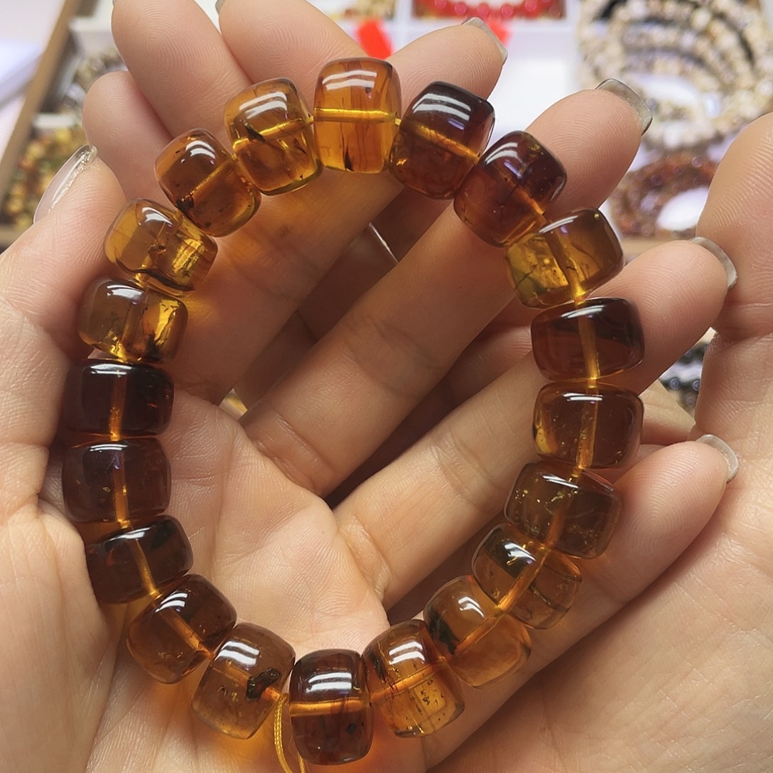琥珀未镶嵌手串抚顺琥珀老型