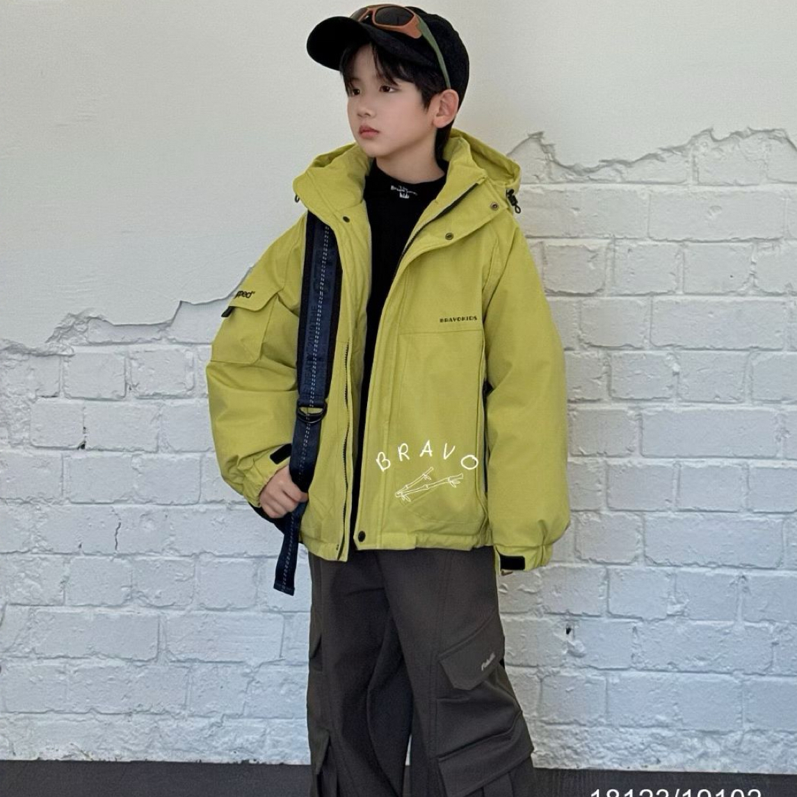 &苏珊&新款bro冬款18123羽绒服高货男童女童时尚休闲连帽款