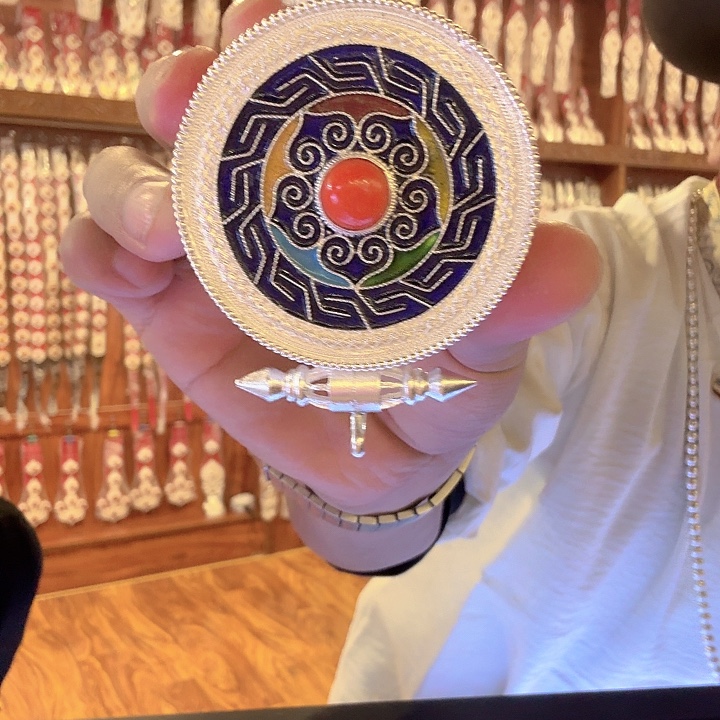 足银玻璃纯银嘎乌盒