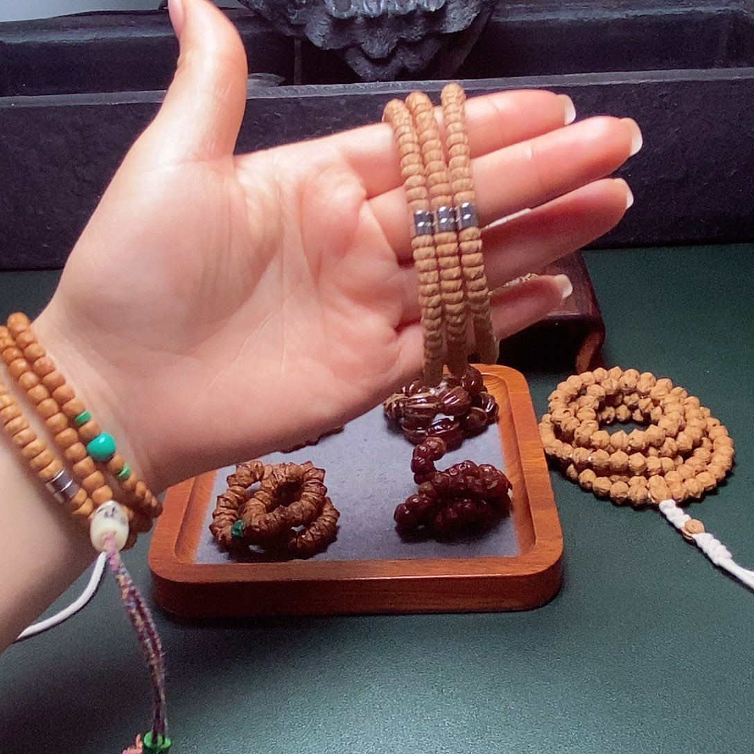 柏香籽/百香籽吊坠68.8