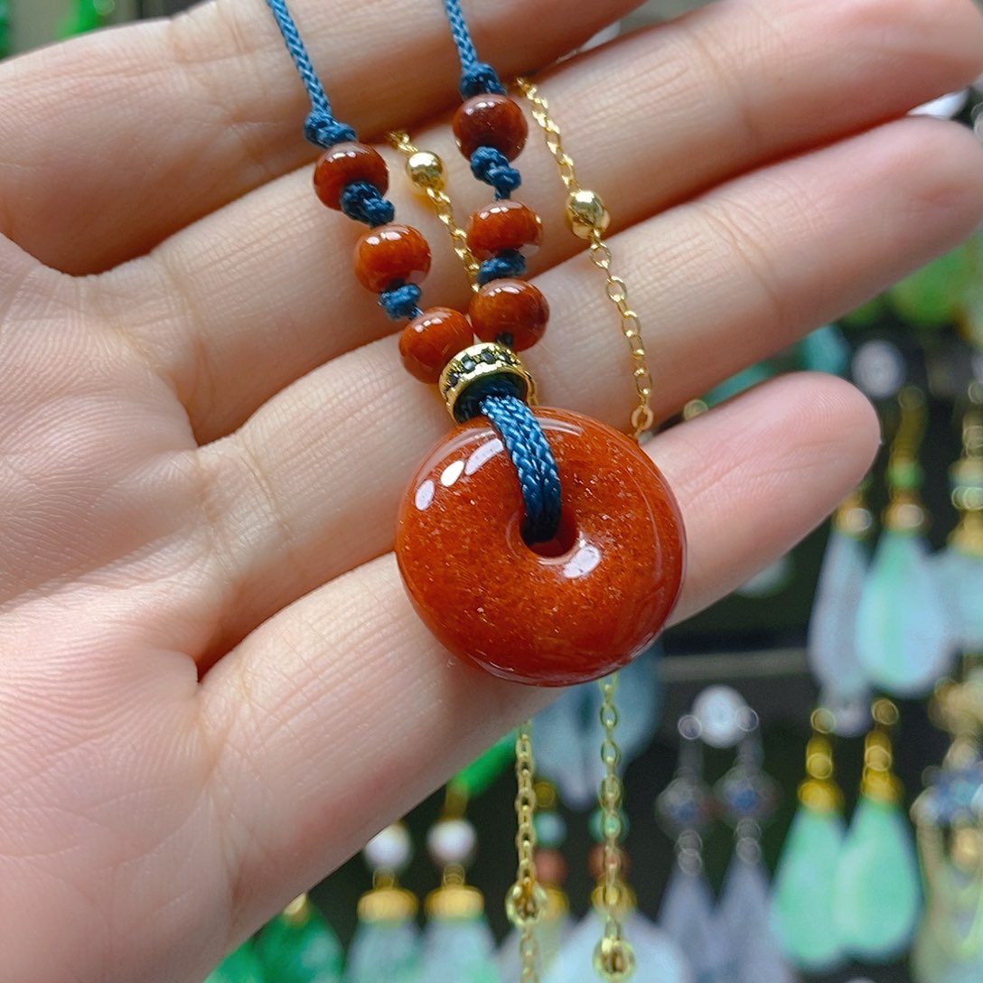 未镶嵌翡翠耳饰翡翠