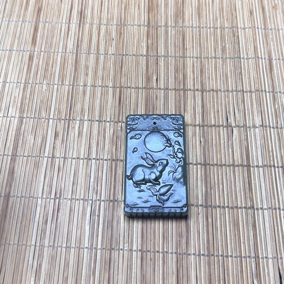 未镶嵌和田玉挂件