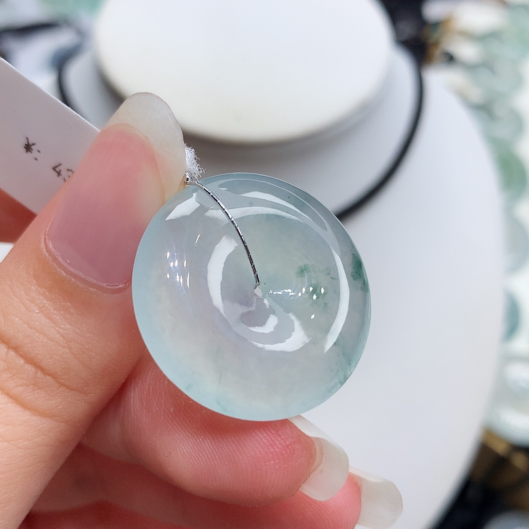 翡翠未镶嵌胸饰翡翠109，24.6/5.4