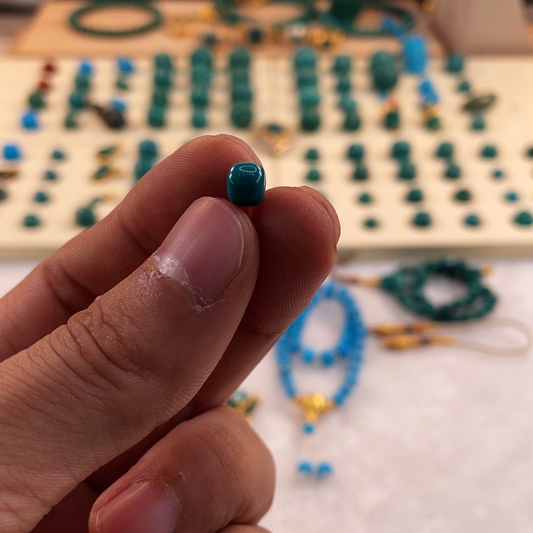 绿松石未镶嵌耳饰