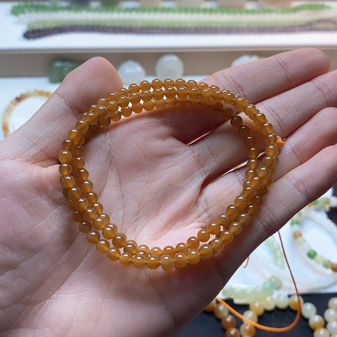 和田玉颈饰未镶嵌且末红糖卡四多圈