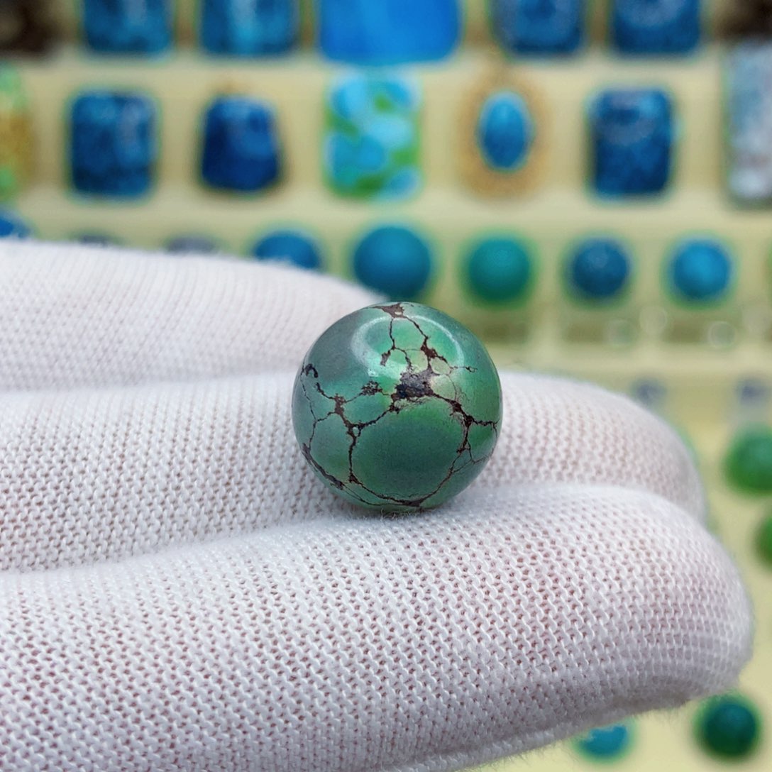 绿松石绿松石未镶嵌