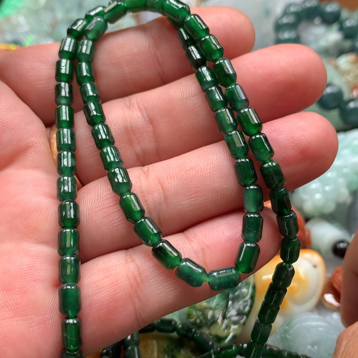 翡翠颈饰未镶嵌保真天然a货翡翠