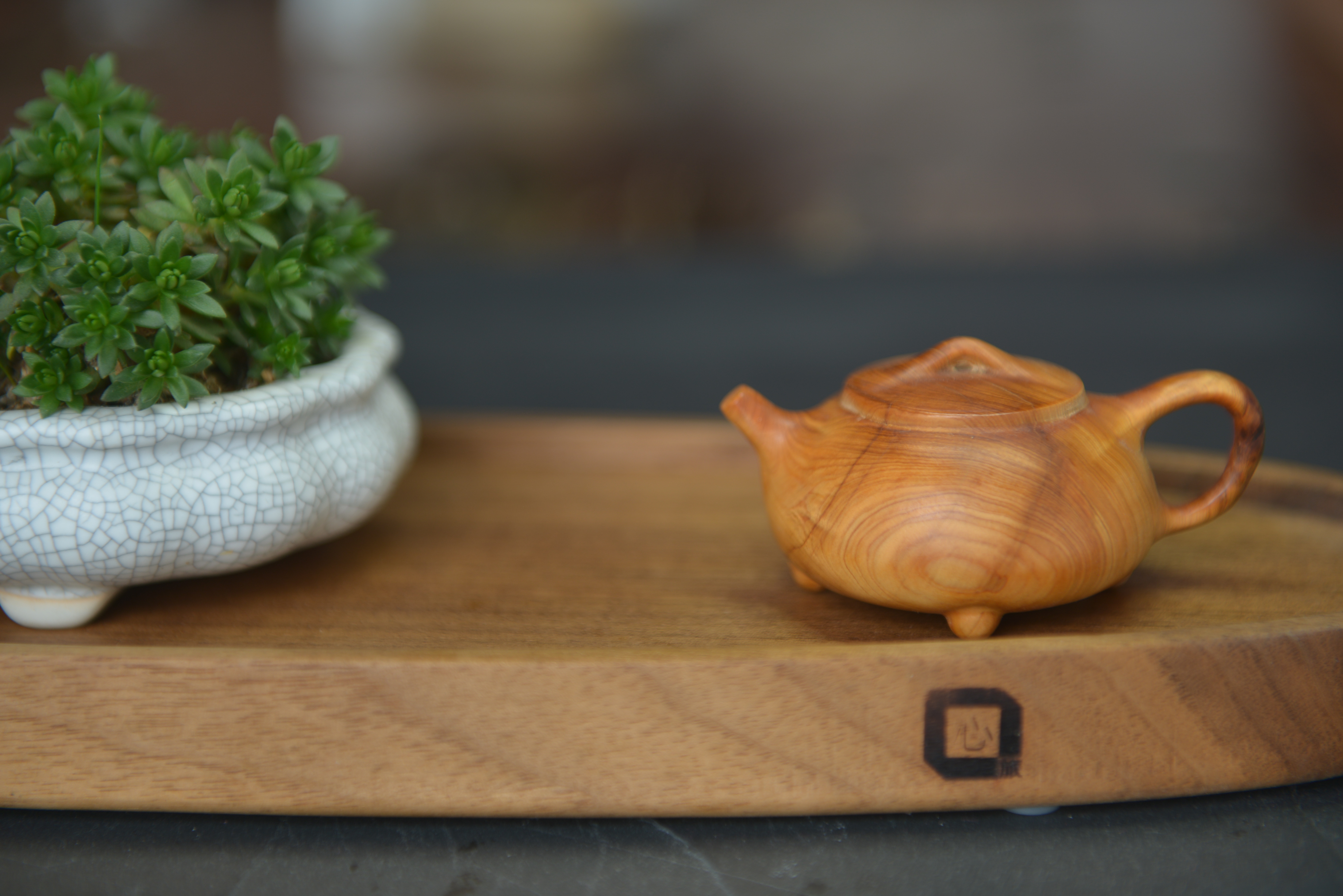 茶宠、把玩壶/把把壶（胡）（崖柏、大红酸枝）