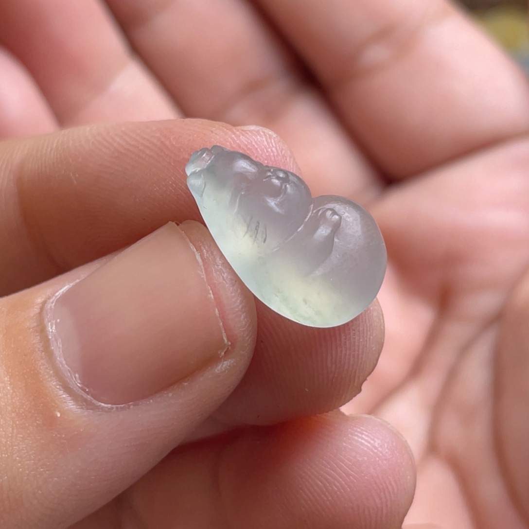 定制翡翠未镶嵌猫咪