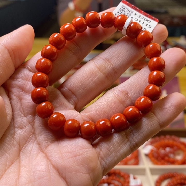 未镶嵌卡8+南红玛瑙