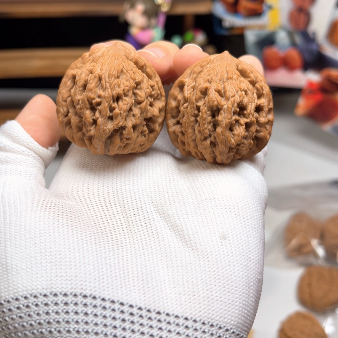 文玩核桃吊坠堂上虎