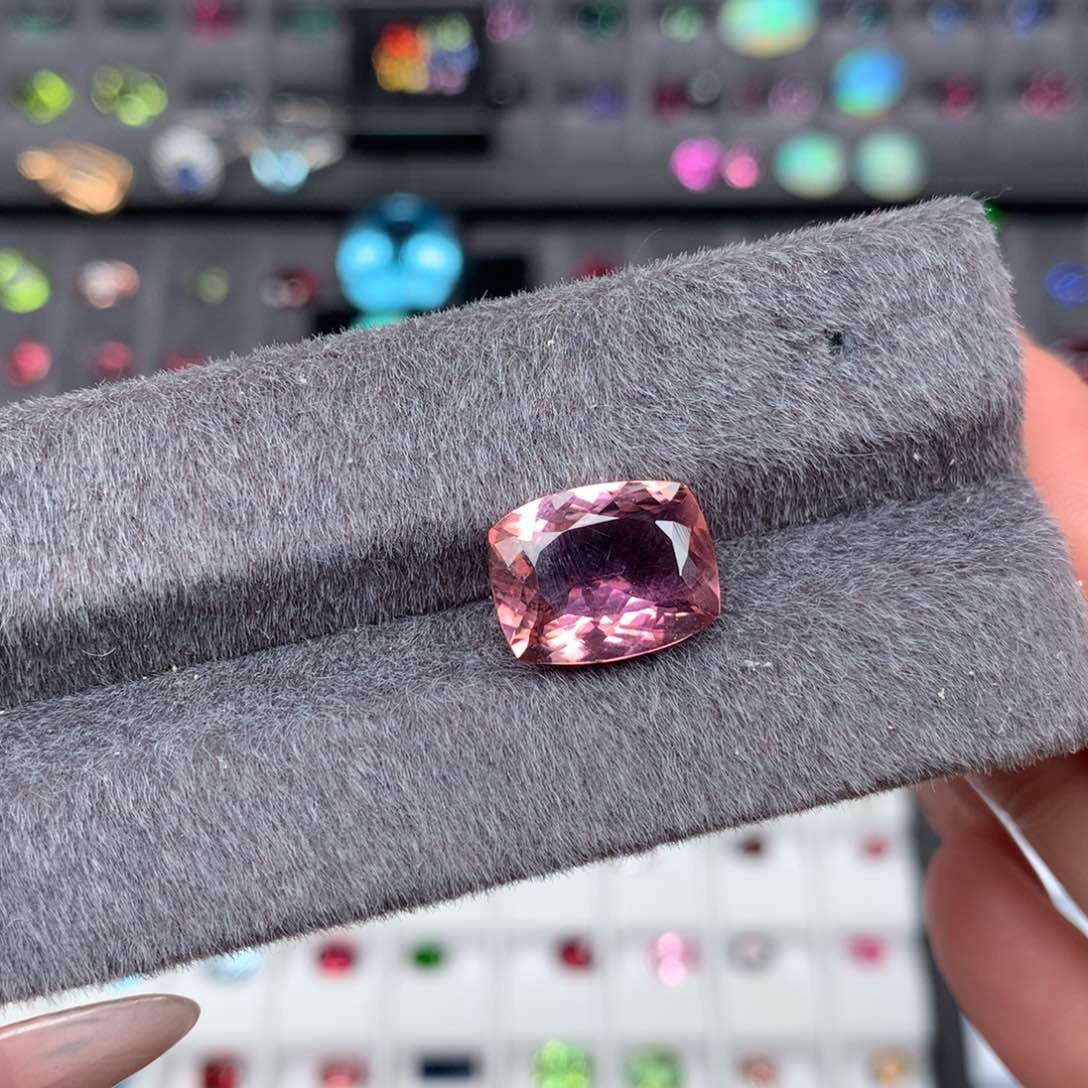 碧玺裸石未镶嵌任**.5.165克拉