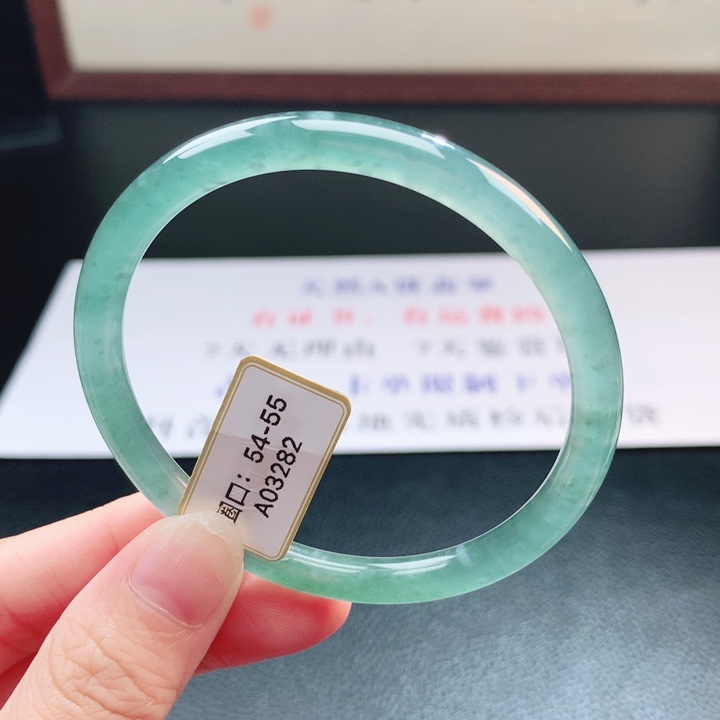 翡翠未镶嵌手镯翡翠手镯30