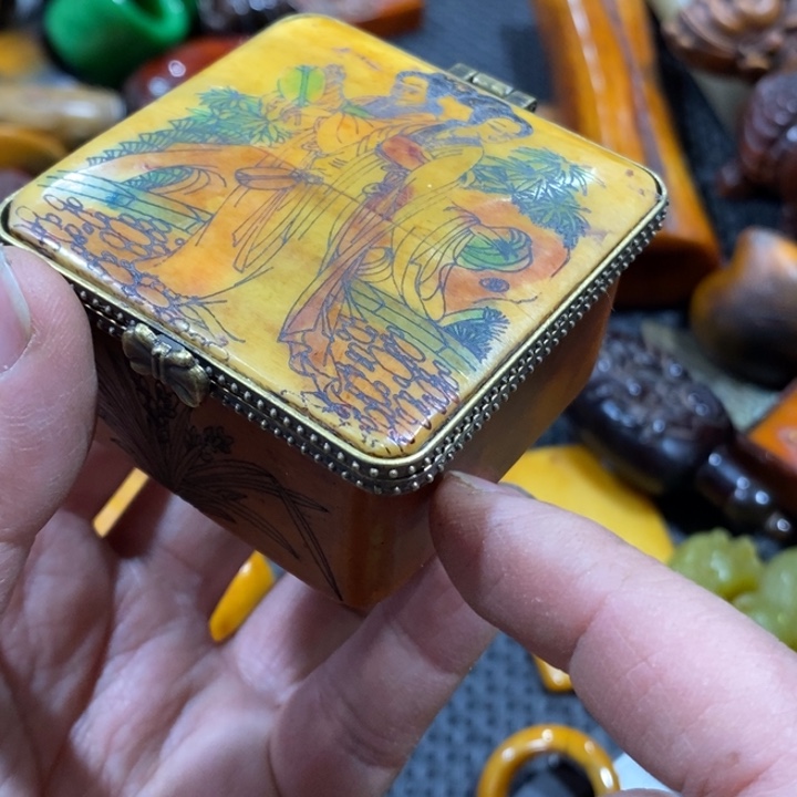 滴血莲花菩提吊坠