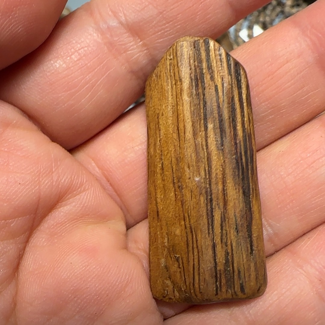 沉香碎屑沉香60万批次2.22克菩萨奇9分沉兰花香