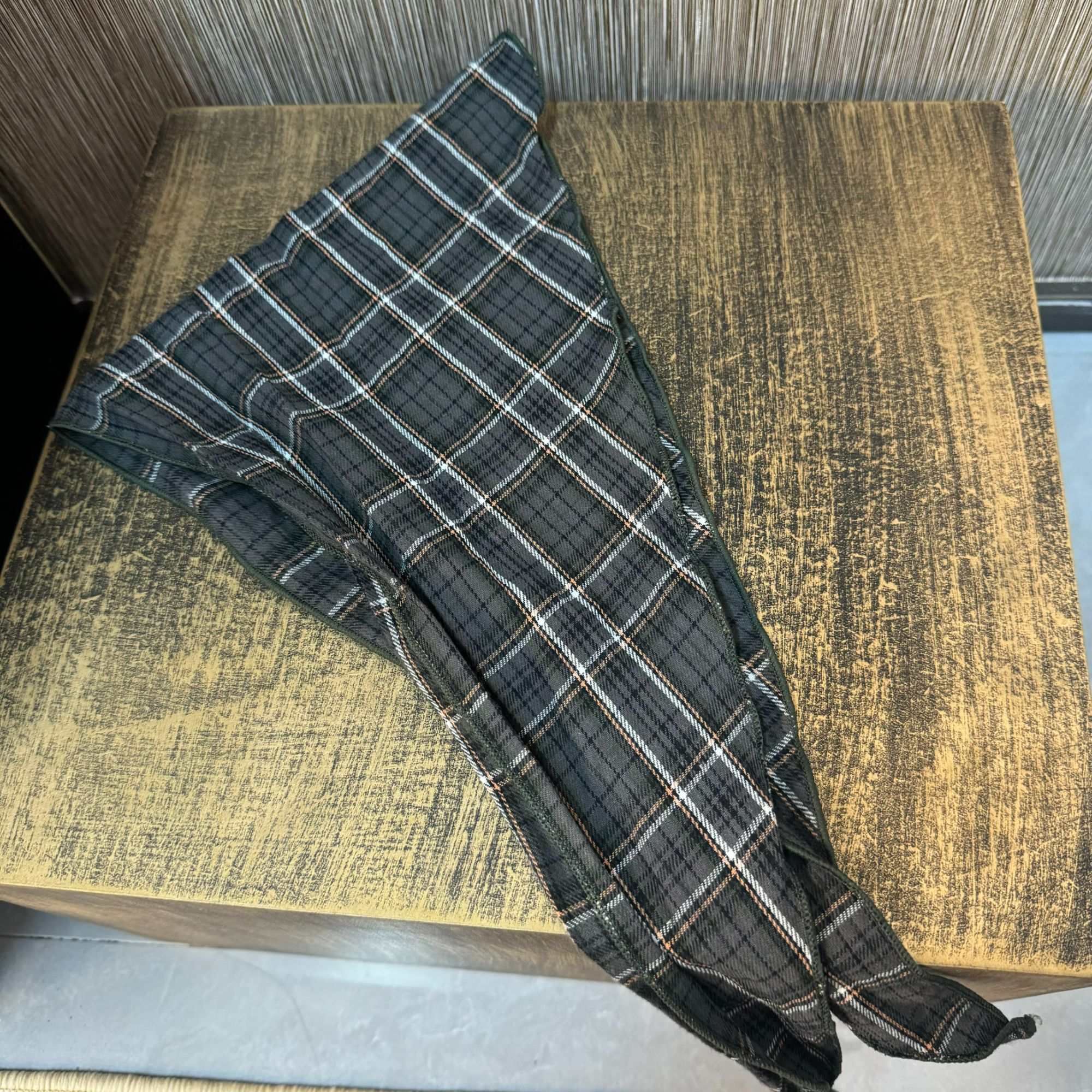 米兜家.儿童复古格子搭配三角巾1053