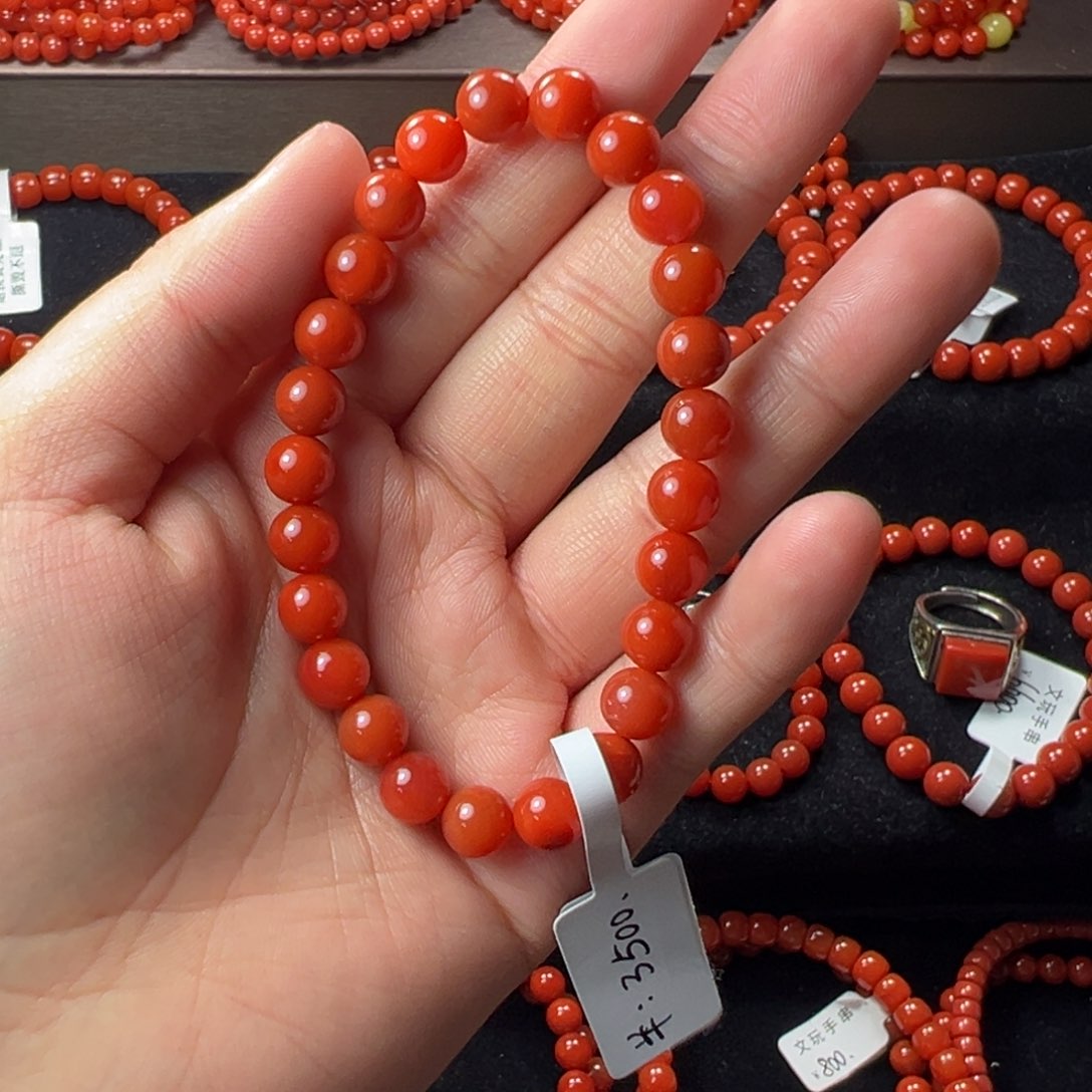 南红玛瑙手串未镶嵌J*